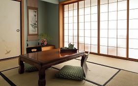 Shizuka Ryokan Japanese Country Spa & Wellness Retreat